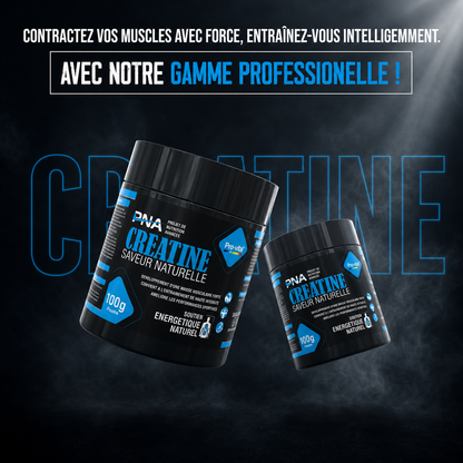 Deux pots de créatine saveur naturelle Pro-Vital PNA en lévitation sur un fond sombre et fumé avec l'inscription Contractez vos muscles avec force, entraînez-vous intelligemment.